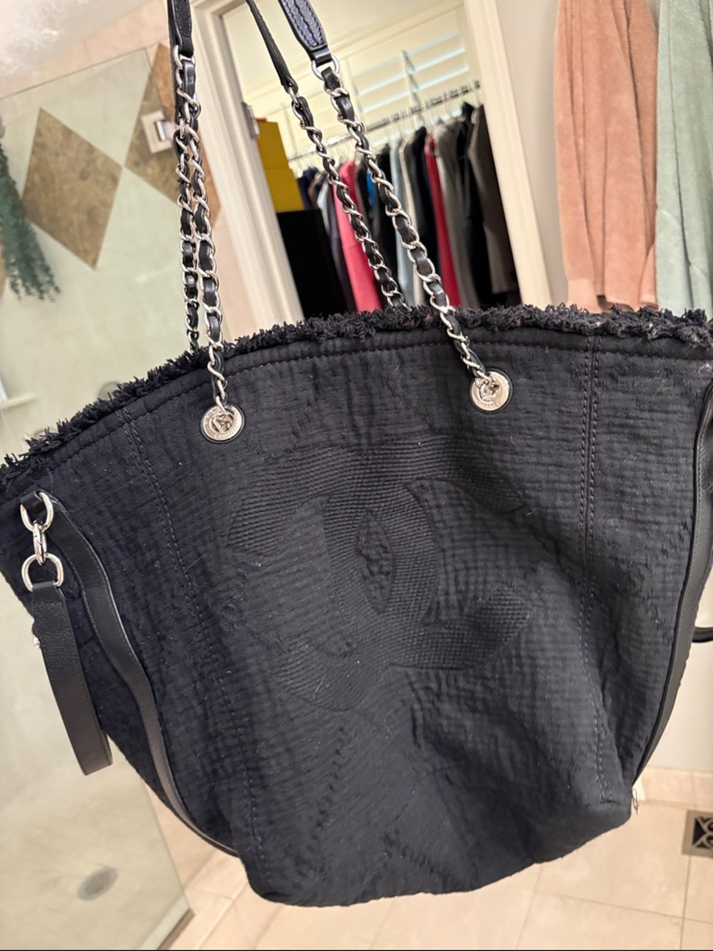 Chanel Black Chain-Handle Women's Tote Bag